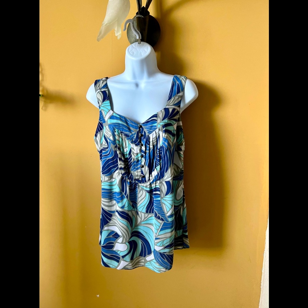 BANANA REPUBLIC Geometric Sleeveless Tank W/Pleated & Buttons Front detail Sz 6
